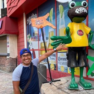 Meet your Posher, Marcial